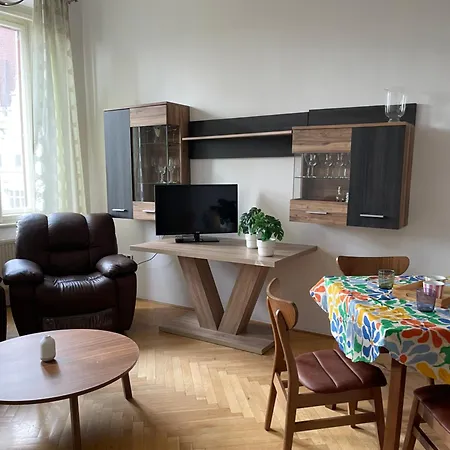 Apartment Lorinfaj Prague